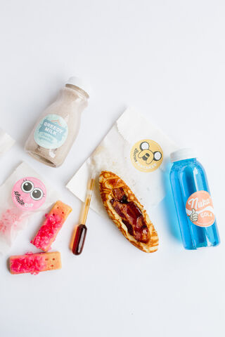 File:Wikia Fantasy Food-34.jpg