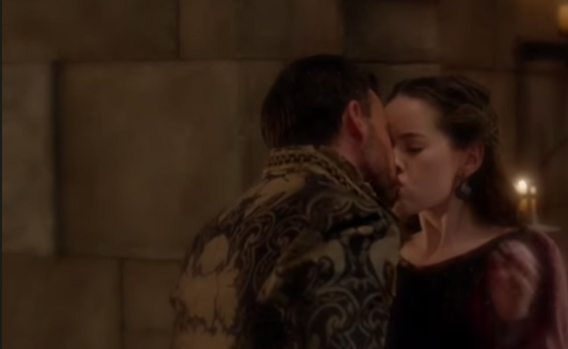 File:Narla kiss 2.png