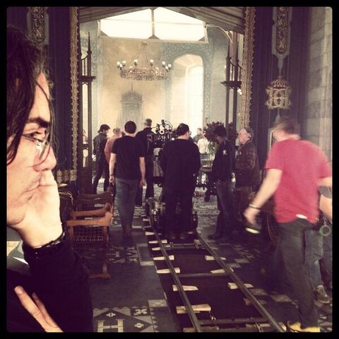 File:Behind the scenes reign.jpg