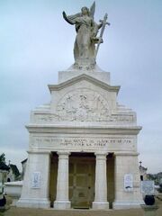 Angoulème Monument commémoratif-graf Teyssier.jpg