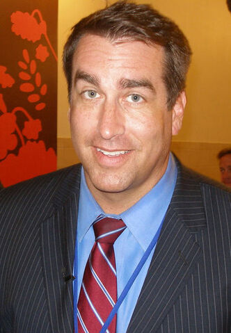 Archivo:Rob Riggle.jpg