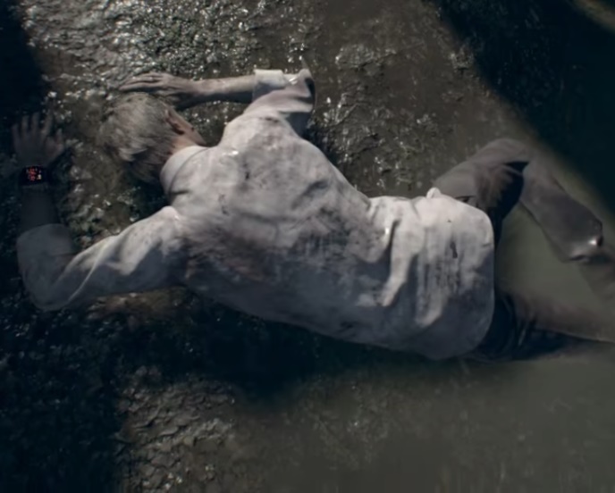 Resultado de imagen de ethan en el suelo barco re7