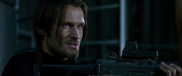 File:Leon in Ret..jpg