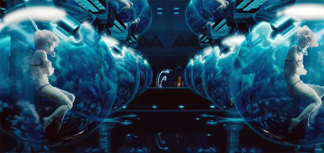 File:Extinction alice clones 01.jpg