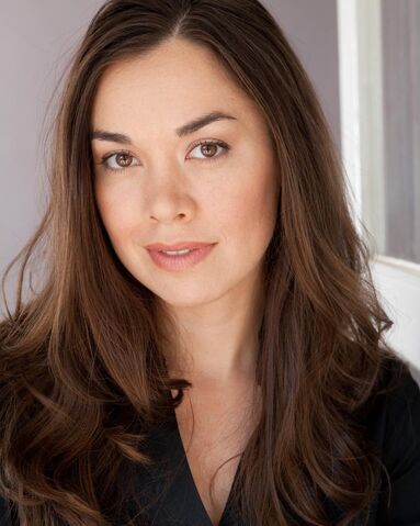 File:Tara Platt.jpg
