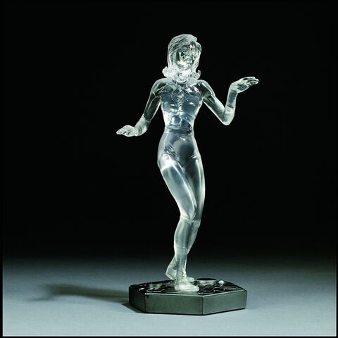 File:Invisible woman2 clear statue.jpg