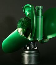 Super Adaptoid bust3