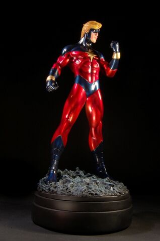 File:Captain Marvel 70s.jpg