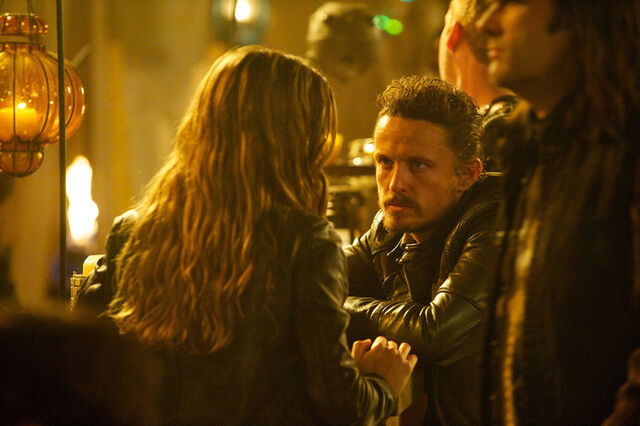 File:Revolution 2x13-7.jpg