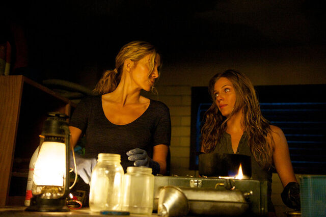 File:Revolution 2x08-17.jpg