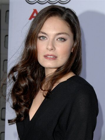 File:Alexa-Davalos-1156817.jpg
