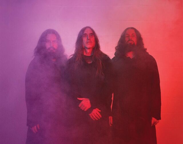 File:Sunn O))).jpg
