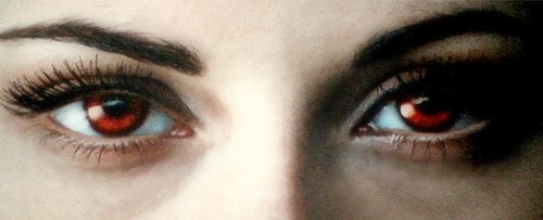 File:BellaRedEyes.jpg