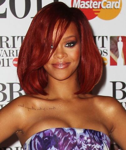 File:Rihanna-2011-brit-awards 2.jpg