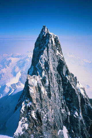 File:Quimrdage Peaks.jpg