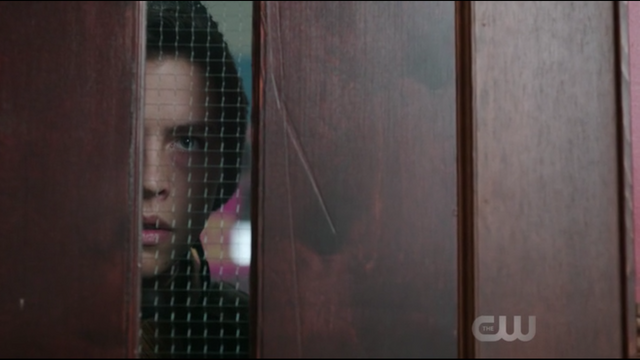 File:Season 1 Episode 2 A Touch of Evil Jughead looking through classroom door.png
