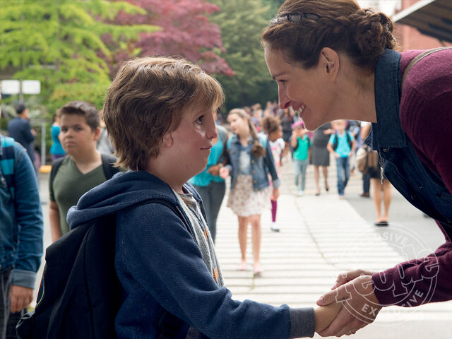 File:Wonder-movie-first-look.jpg