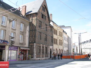 Orléans rue de Tabour maison reconstituée en 1965 Musée Jeanne d'Arc