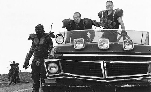 File:Snake truck 6.jpg