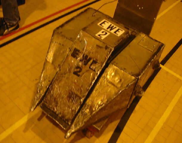 File:Ewe 2 Macclesfield.jpg