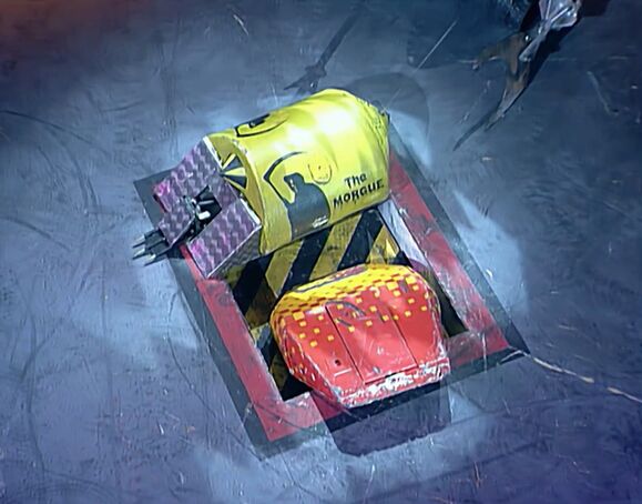 File:Controversial Heat C End.jpg