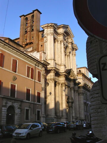 File:2011 Maria in Campitelli.jpg