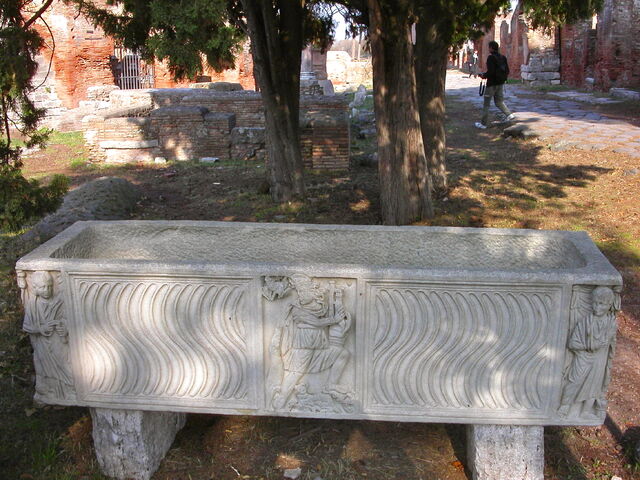 File:2011 Ostia Quirico 3.jpg