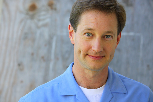 File:Dave Hussey 4.png