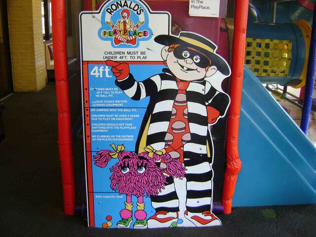 File:McDonald's Playplace 1.jpg