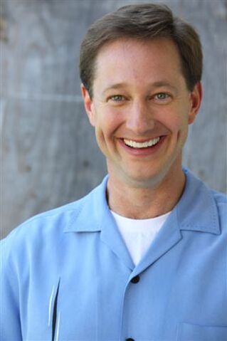File:David Hussey True Ronald.jpg