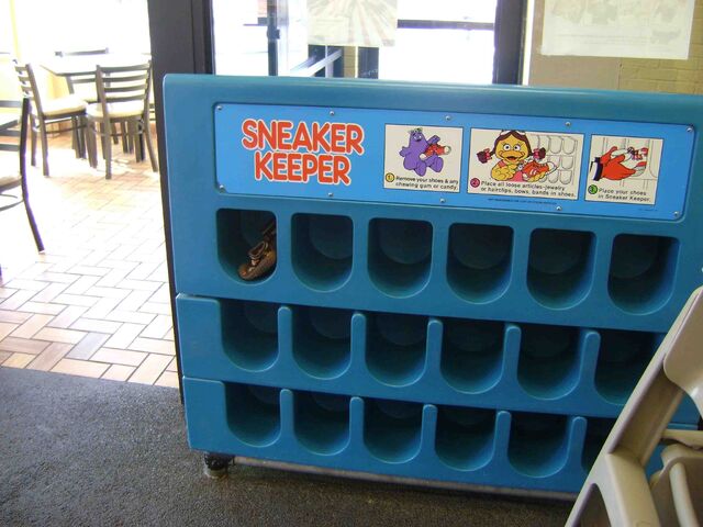 File:McDonald's Playplace 3.jpg