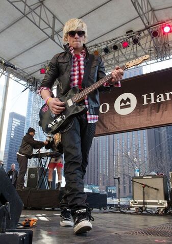 File:Chicago Pictures (4).jpg