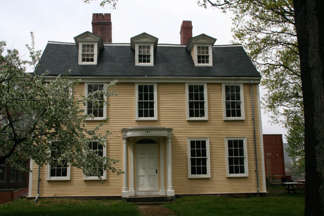 File:Dthouse.jpg