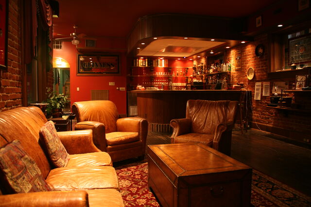 File:Little Light Lounge.jpg