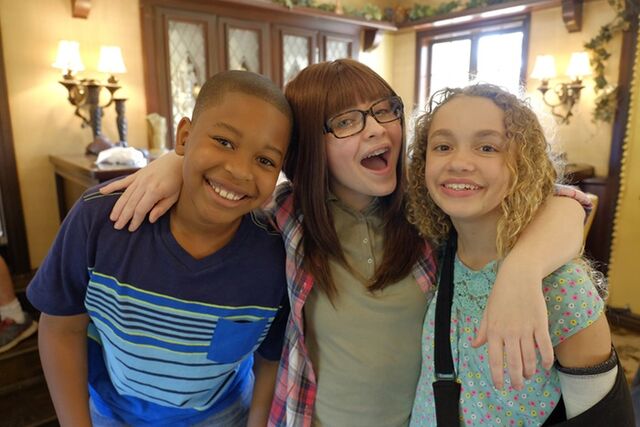File:Sabrina Carpenter Walk the Prank.jpg