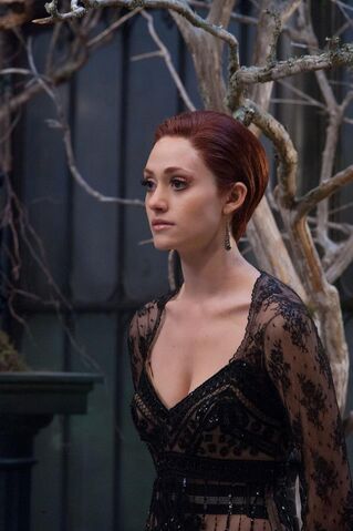 Fichier:BCofficialstill2.jpg