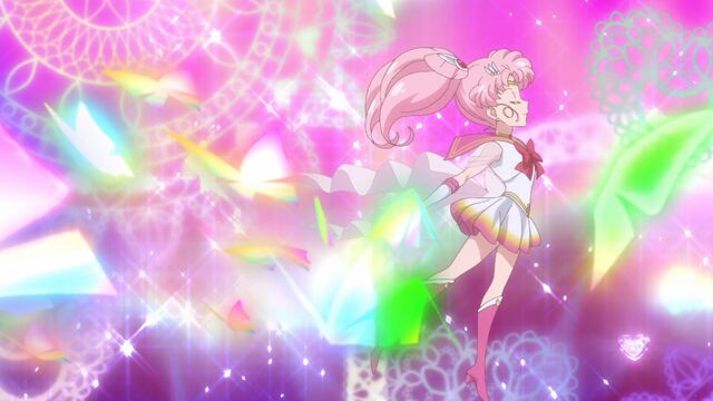 Datei:Sailor moon crystal act 36 super sailor chibi moon.jpg