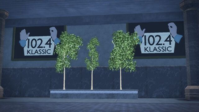 File:102.4 Klassic advertisements on the Rounds Square Shopping Center.jpg