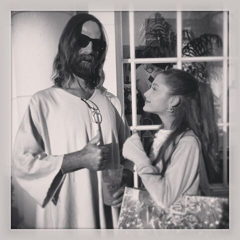 File:Ariana and Jesus.jpg