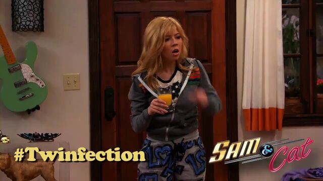 Archivo:SamandCatTwinfectionPicture.mp4 000020642.jpg