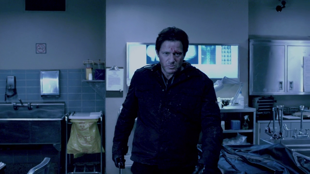 Archivo:Hoffman se cola en la oficina.png