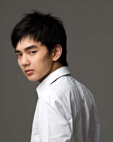Archivo:Yoo Seung Ho8.jpg