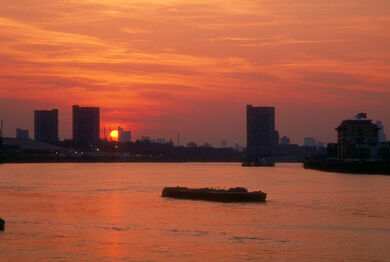 Thames sunset