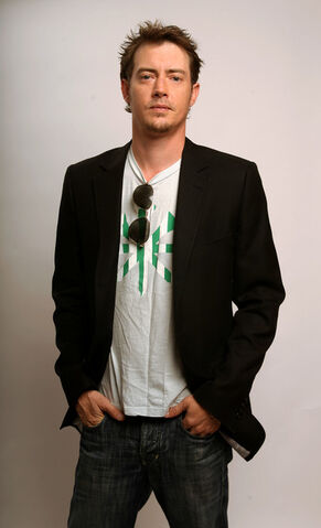 File:JasonLondon2.jpg