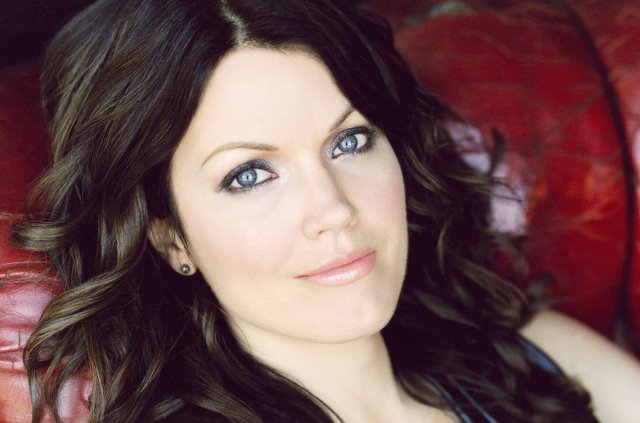 File:BellamyYoung2.jpg