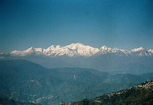 330px-Mt. Kanchenjunga-1-