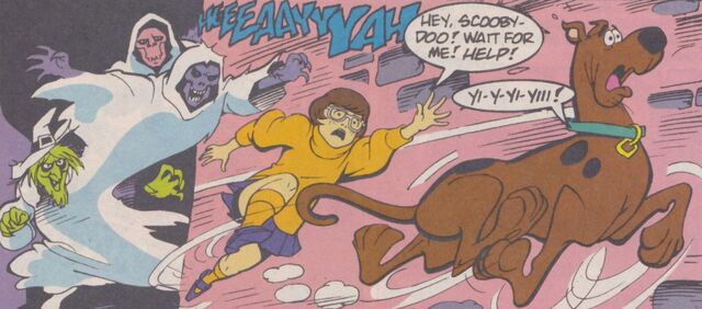 File:Velma and Scoob run from ghosts (AC8a).jpg