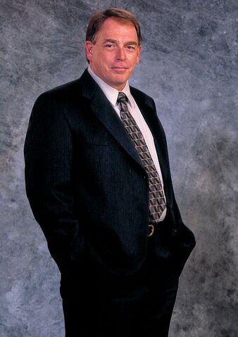 File:Gary Chalk.jpg