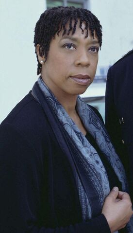 File:Lynne Thigpen 2.jpg