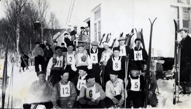 File:Finnfjord Cross country skiing competitors (approx 1930-40).jpg